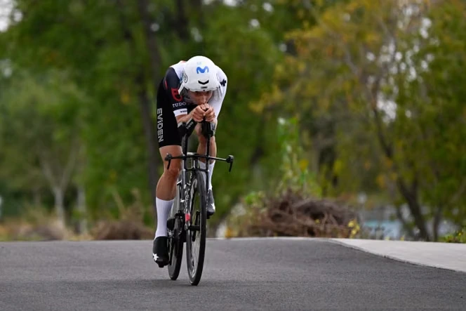 La Suissesse Marlen Reusser remporte son deuxième titre d’affilée en contre-la-montre aux championnats du monde de cyclisme