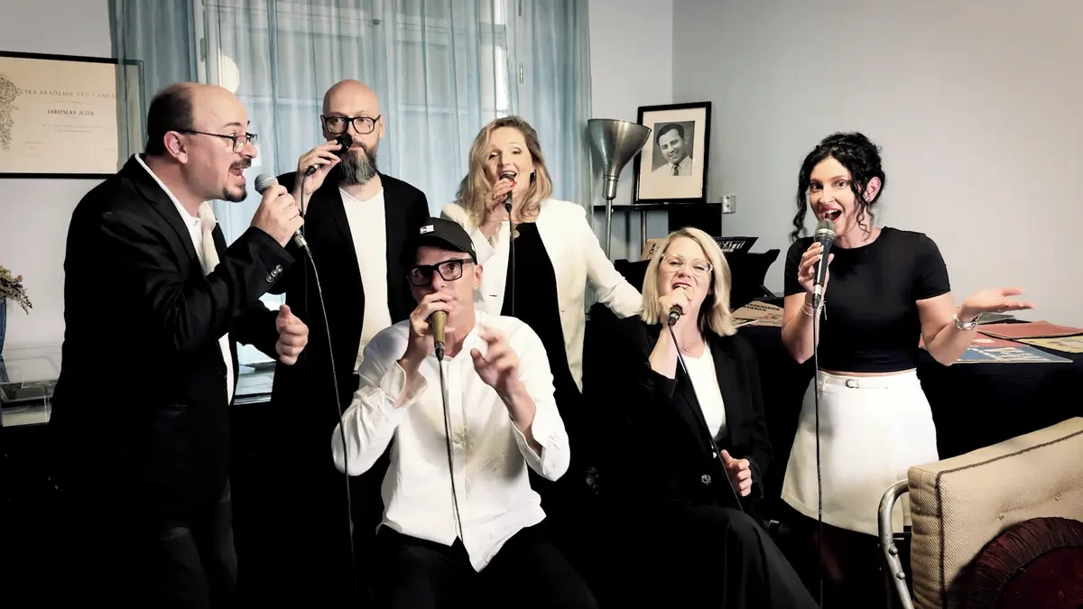 KrisKros a capella představuje klip k nové skladbě Havěť