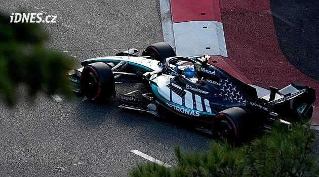 Russell vyhrál kvalifikaci F1 v Baku,  Antonelli havaroval a bude opět stíhat