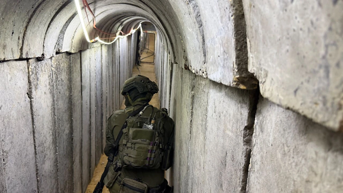 Global Reporter Jan-Philipp Burgard berichtet aus Gaza: Im Tunnel-Labyrinth der Hamas