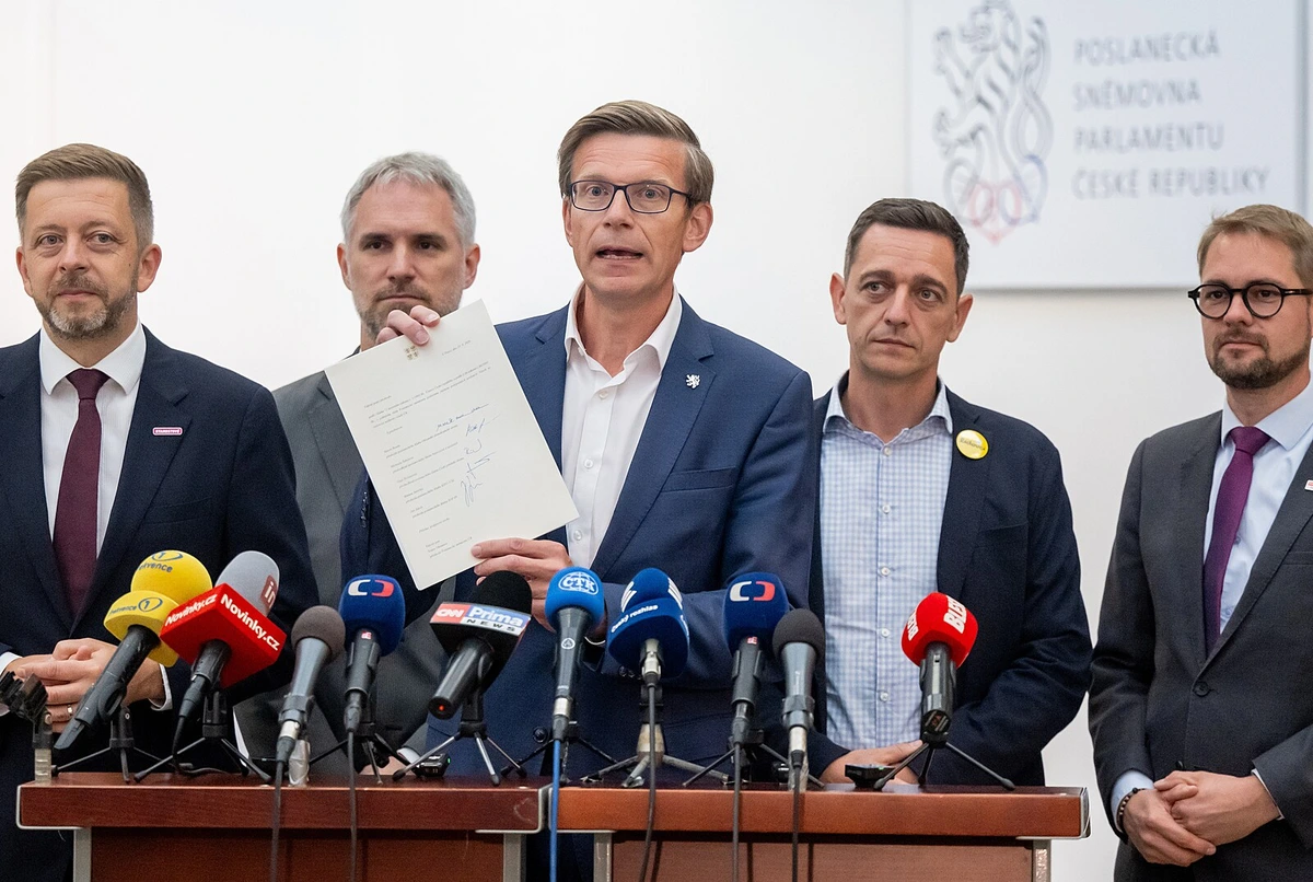 Babišovu vládu čeká hlasování o nedůvěře. Krade lidem budoucnost, řekl Kupka