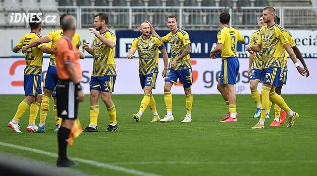 Jablonec - Zlín 1:1, divoký závěr, hosté mají první bod v sezoně díky gólu Šmigy