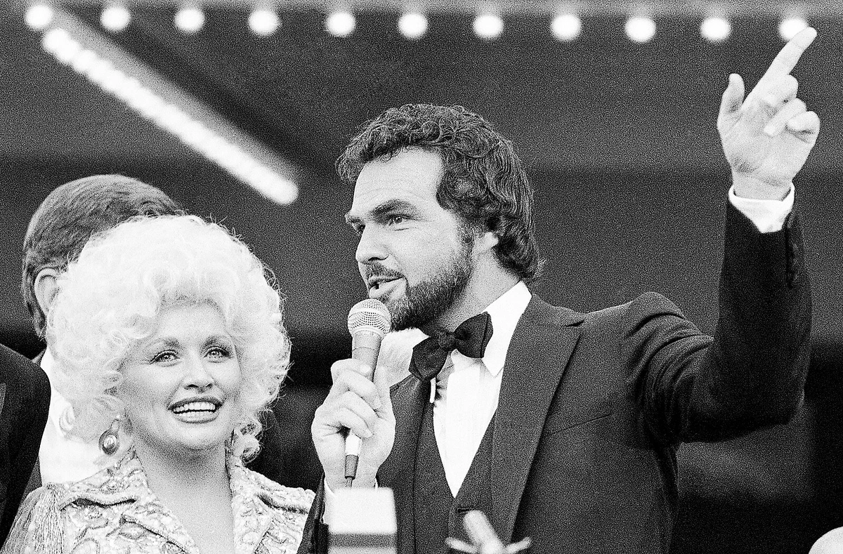 Jak šel čas s Dolly Partonovou. Populární zpěvačka zemřela ve věku 80 let