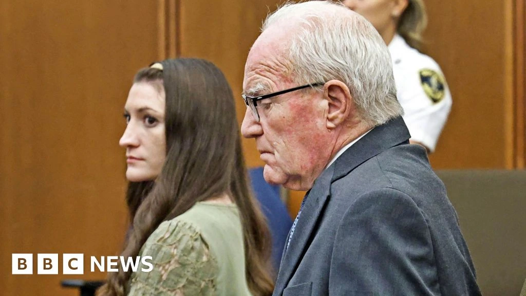 Lindsay Clancy's lawyer asks judge to investigate juror and check his phone