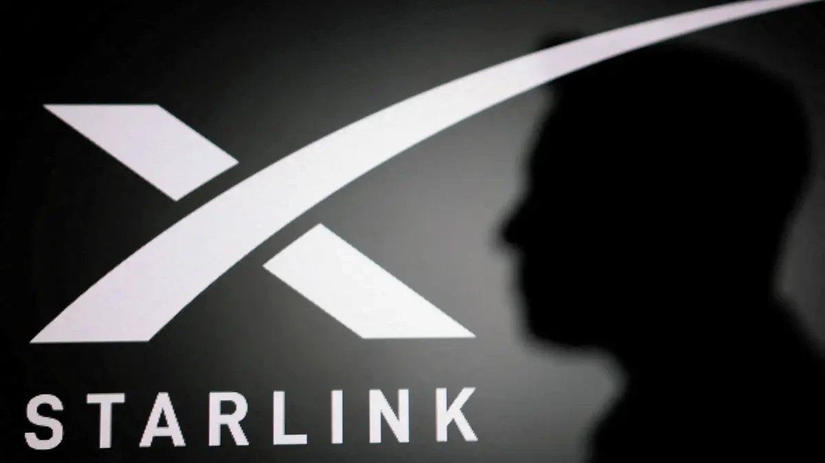 SpaceX na Ukrajině omezil Starlink - Novinky