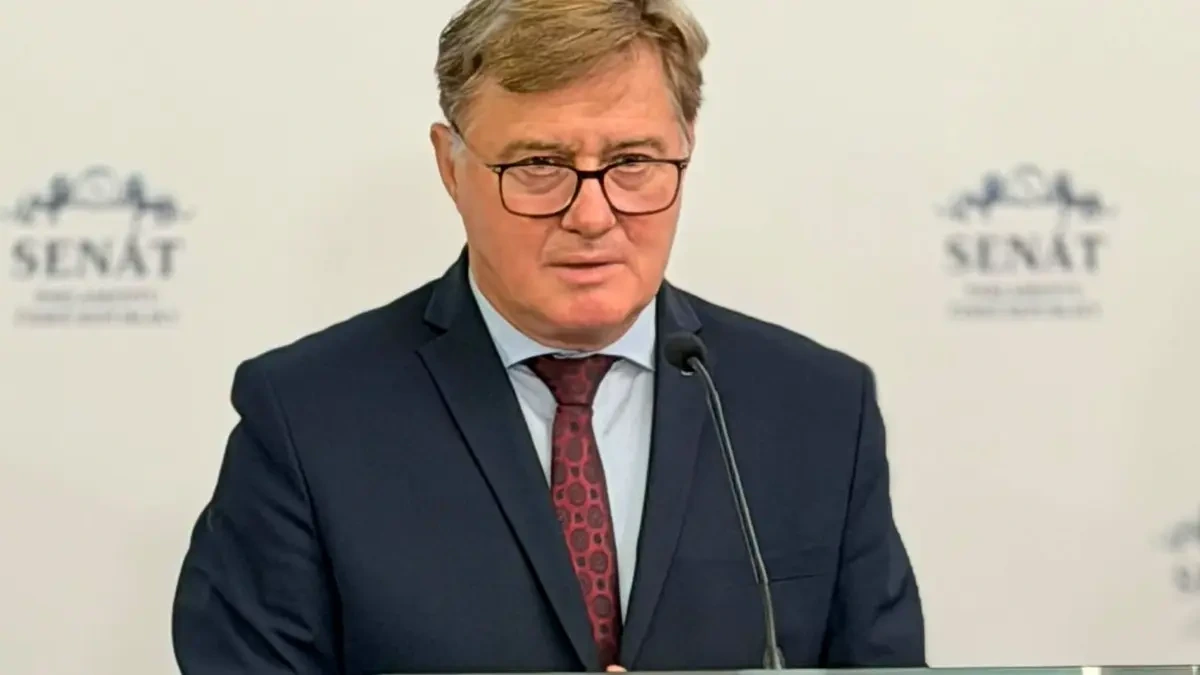 Senátorem na Trutnovsku zůstává Jan Sobotka - Novinky
