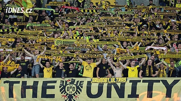 Dortmund brojí proti mobilům. Fanoušky bude sledovat aplikace, neaktivní odmění