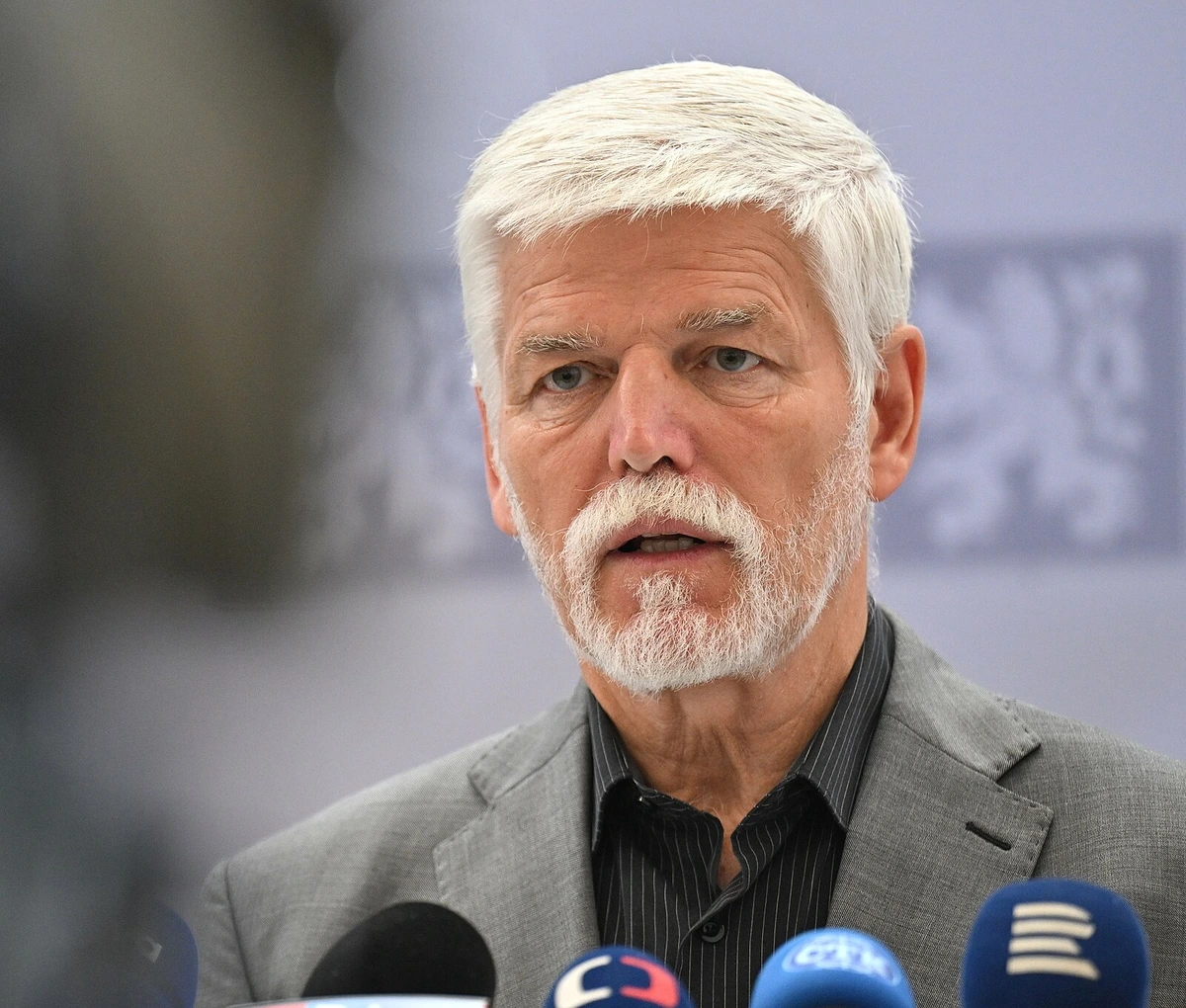 Hrdinův návrat na podvozku. Pavlova cesta nízkonákladovou linkou měla být PR tečkou za dovolenou