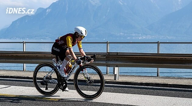 Nový francouzský tým pro Noskovou. Česká cyklistka chce růst v roli lídryně