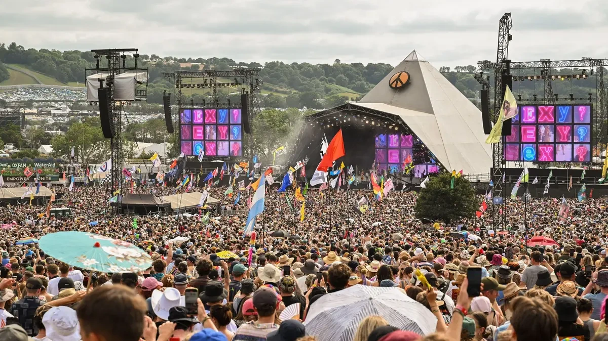 Vstupenky na festival Glastonbury byly pryč za 42 minut