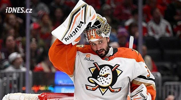 Dočká se Mrázek další šance v NHL? Rangers přišli o jedničku, mají jen nováčka