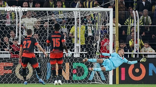 I díky jeho zákroku má Slavia bod. Dva góly nás nepoložily, těšilo Markoviče