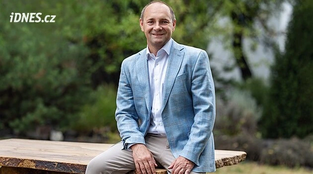 Příběh JUSTu: rodinná firma sází na přímý prodej i v době e-shopů