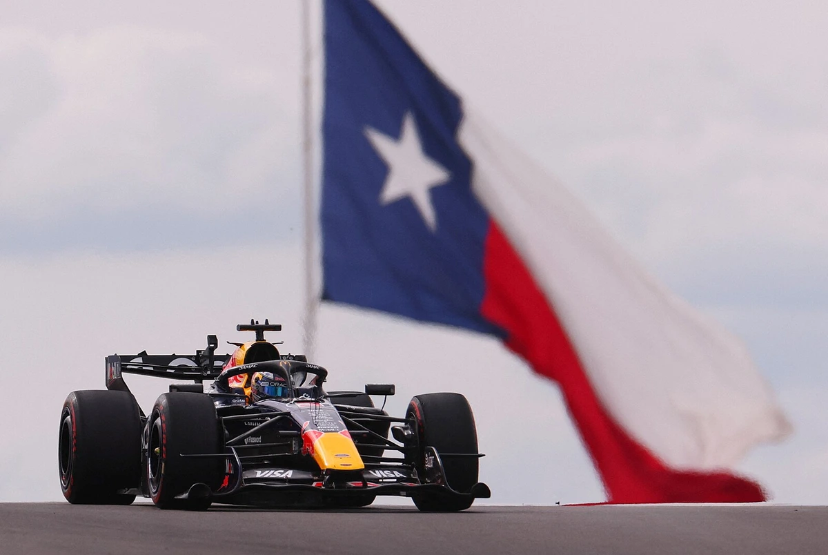 F1 ONLINE: V USA se do vedení vrací Antonelli, soupeřům dochází dech
