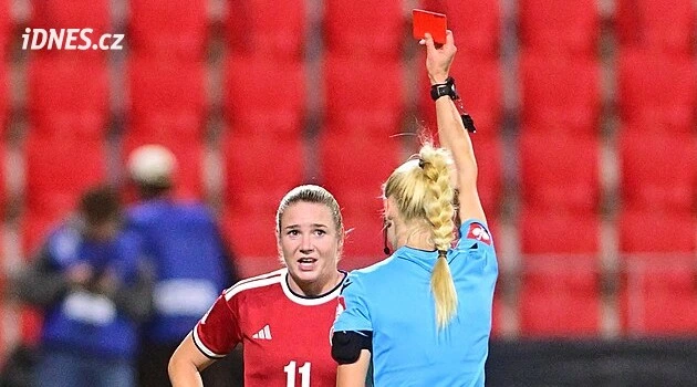České fotbalistky si zkomplikovaly baráž o postup na MS. Skotsku podlehly 0:2