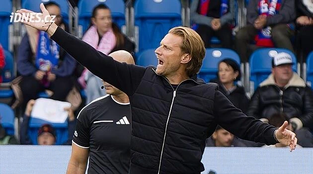 Závěr? Hrůza, katastrofa, zlobil se i přes výhru plzeňský trenér Kováč