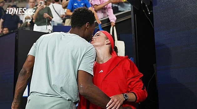 Krach tenisové lásky. Svitolinová viní válku, zasažený Monfils skončil předčasně