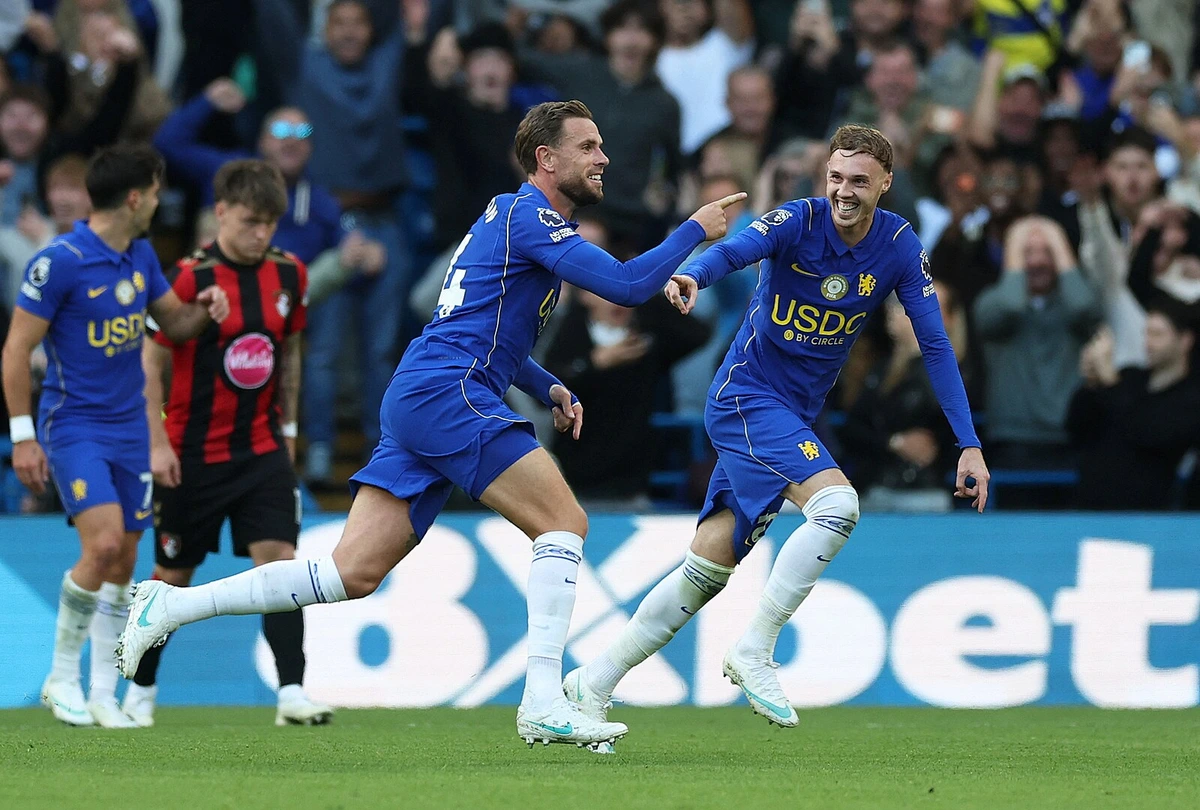 ONLINE: Chelsea zválcovala Bournemouth, Leeds prohrál s Arsenalem. V akci Kinský