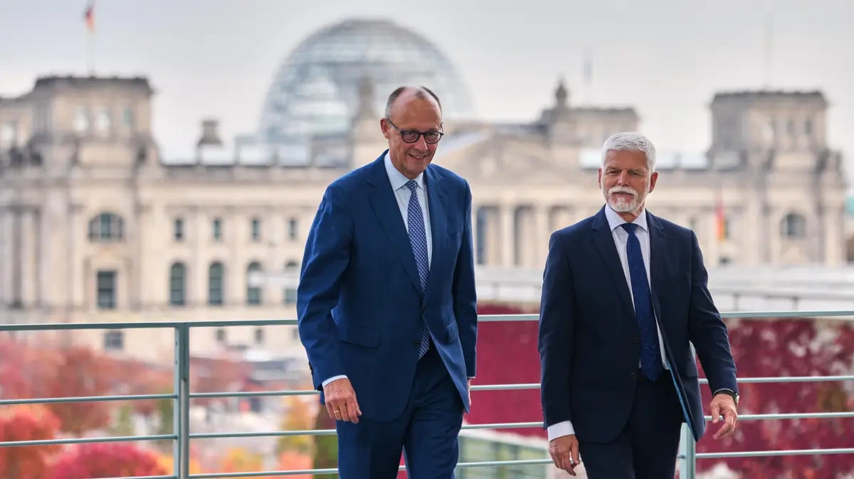 Putin je posedlý strachem, že ho někdo zabije, uvedl Pavel. A zkritizoval ropnou dohodu Trumpa s Moskvou - Novinky