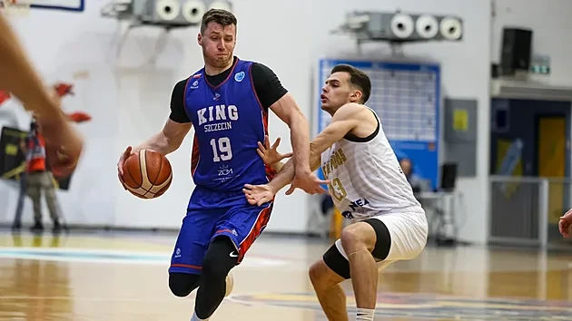 Basketbalová Opava padla v Kosovu, Sehnal přispěl k vítězství Štětína