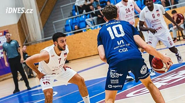 Premiéra jako hrom! Výhra pro mě hodně znamená, tvrdí hradecká posila Šinik