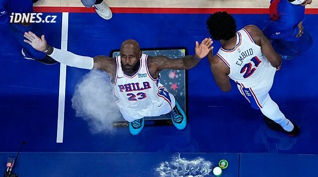 NBA začíná! Wembanyama jako kryptonit, Philadelphia v napětí i další nové příběhy