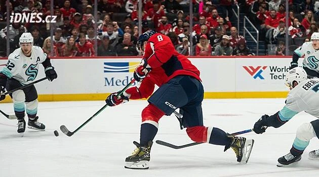 Ovečkin zapsal první gól sezony, Philadelphia padla už posedmé v řadě