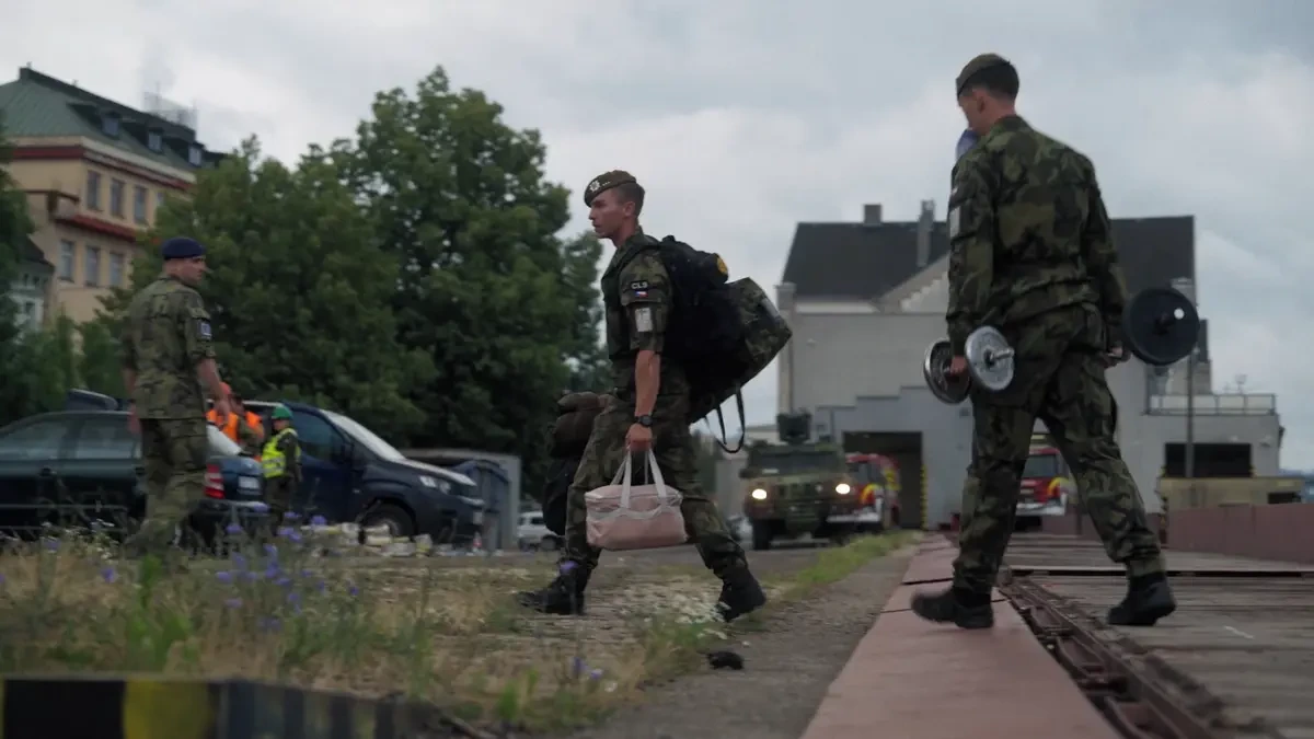 Jaká je cena za svobodu? Dokument sleduje zahraniční misi elitní české armádní jednotky - Novinky