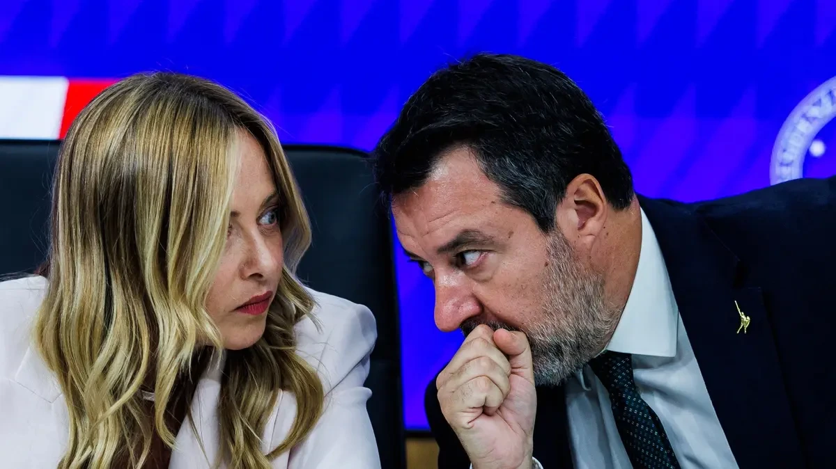 Salvini hlásal konec pomoci Ukrajině. Meloniová mu hned srazila hřebínek  - Novinky