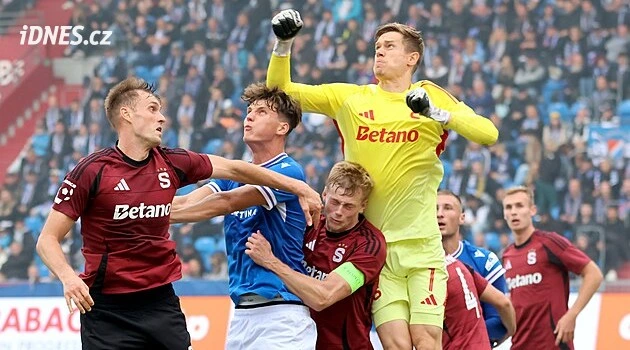 ONLINE: Baník - Sparta, do základu se vrací Alcócer, hrají také Mercado či Hoever