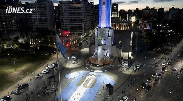 Rosario se loučí s legendou. V Messiho rodném městě instalovali jeho obří dres