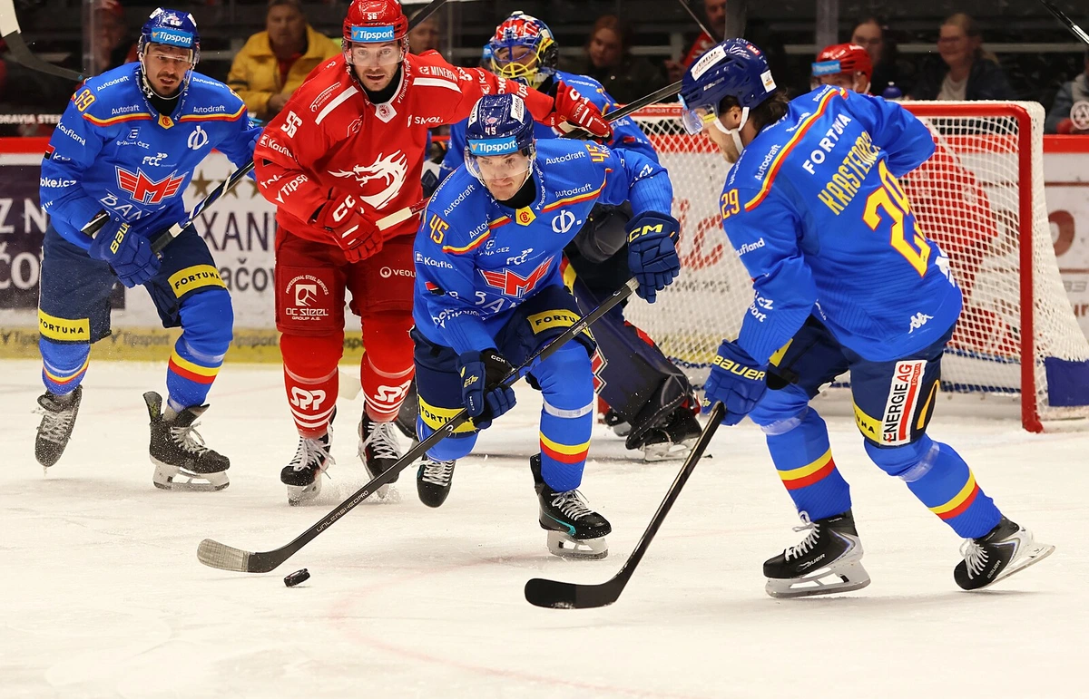 ONLINE: Kladno odskakuje Pardubicím. Budějovice drží náskok, srovnala Sparta