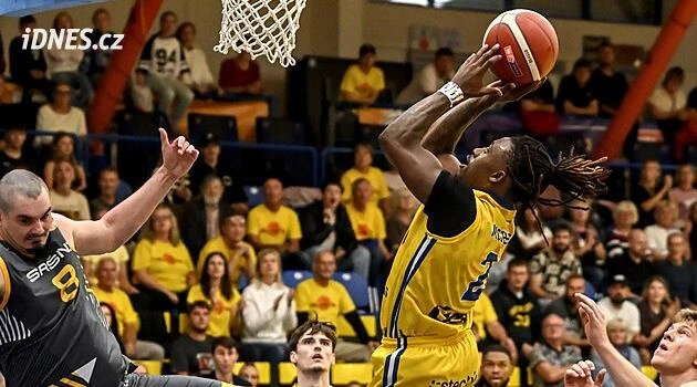 Hrubý: Na lize 150 lidí? Cokoliv pod 500 je ostuda basketu. McGhee je jako Nichols