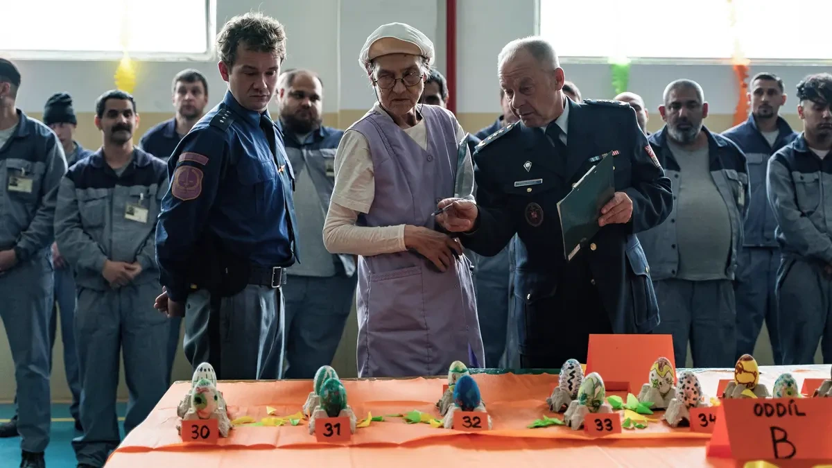 Únos syna Bena Afflecka, vězení po česku i Baba Jaga: 10+ tipů na říjnové koukání - Novinky