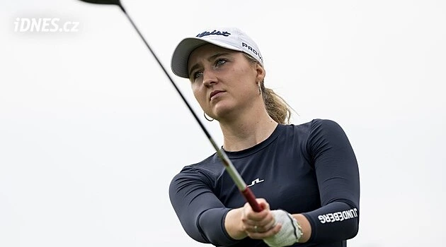 Macková zazářila v Soulu, po prvním kole vede turnaj evropského golfového okruhu