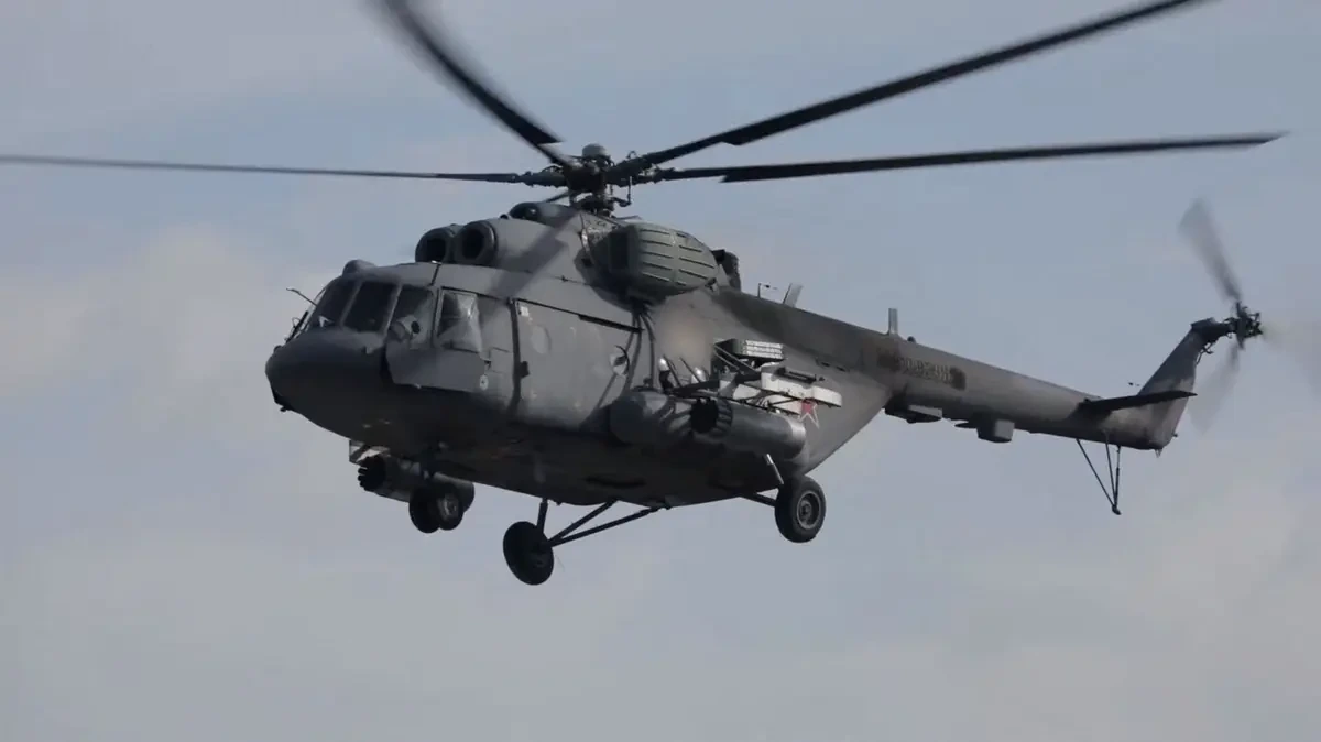 Rusové si sestřelili vrtulník Mi-8. Prchal před ukrajinskými drony - Novinky